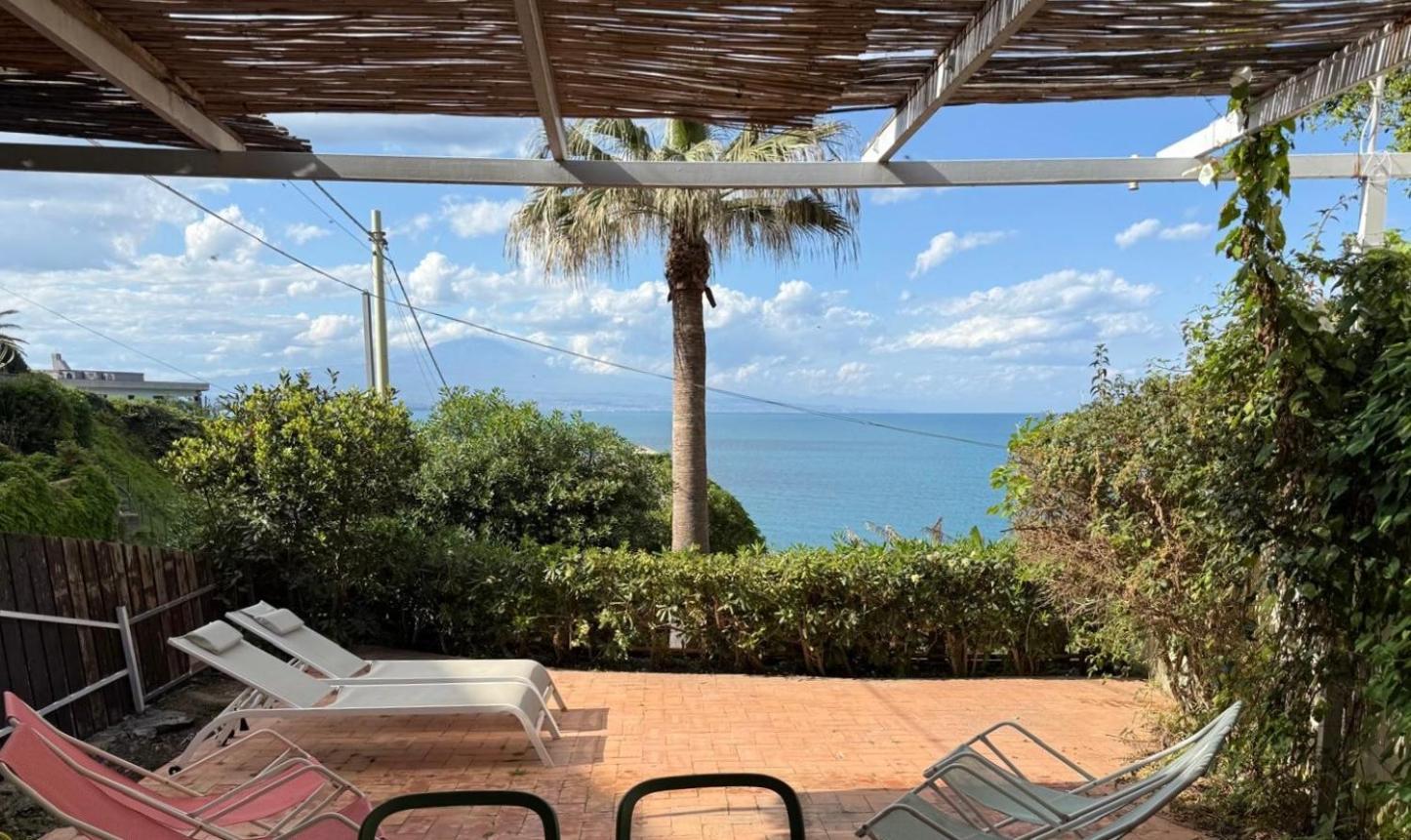 Вилла Tambu A Mare Аугуста Экстерьер фото